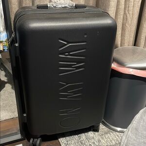 Black Hard Shell Suitcase